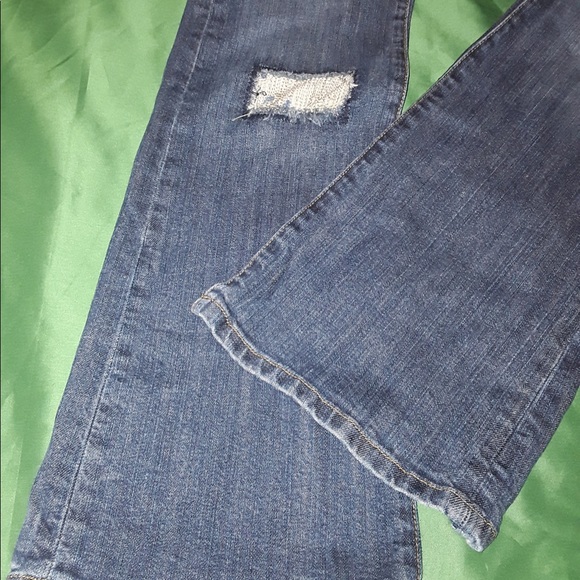 SEVEN7 Distressed Patch Jeans - Picture 5 of 8